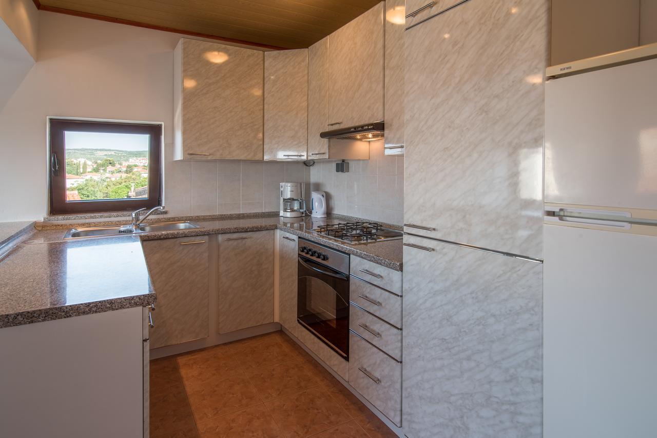 Apartment Sandra Krk Krk Town Eksteriør bilde