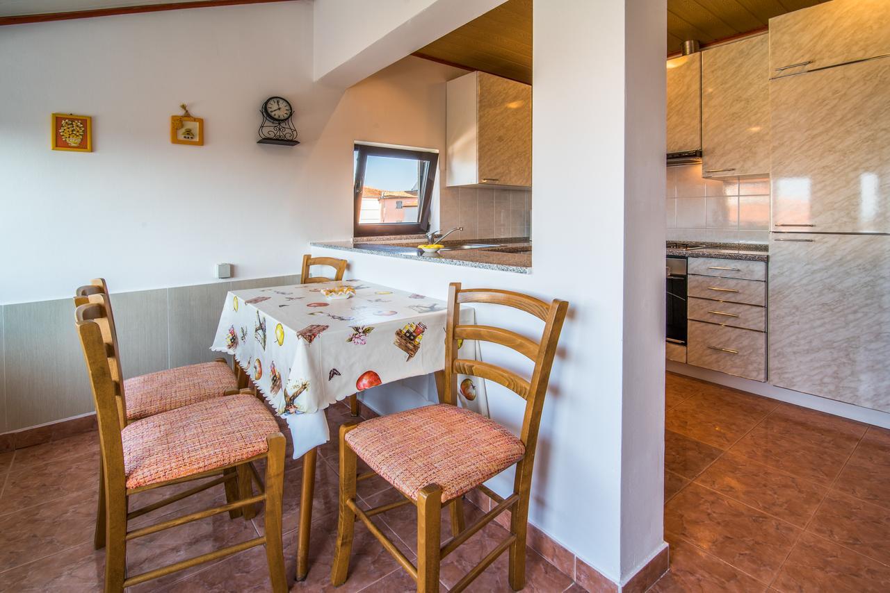 Apartment Sandra Krk Krk Town Eksteriør bilde
